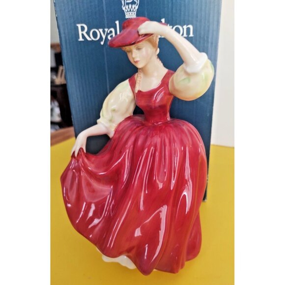 Royal Doulton, Figurine Buttercup HN2399, Vintage 1963 with Box - Picture 4 of 16